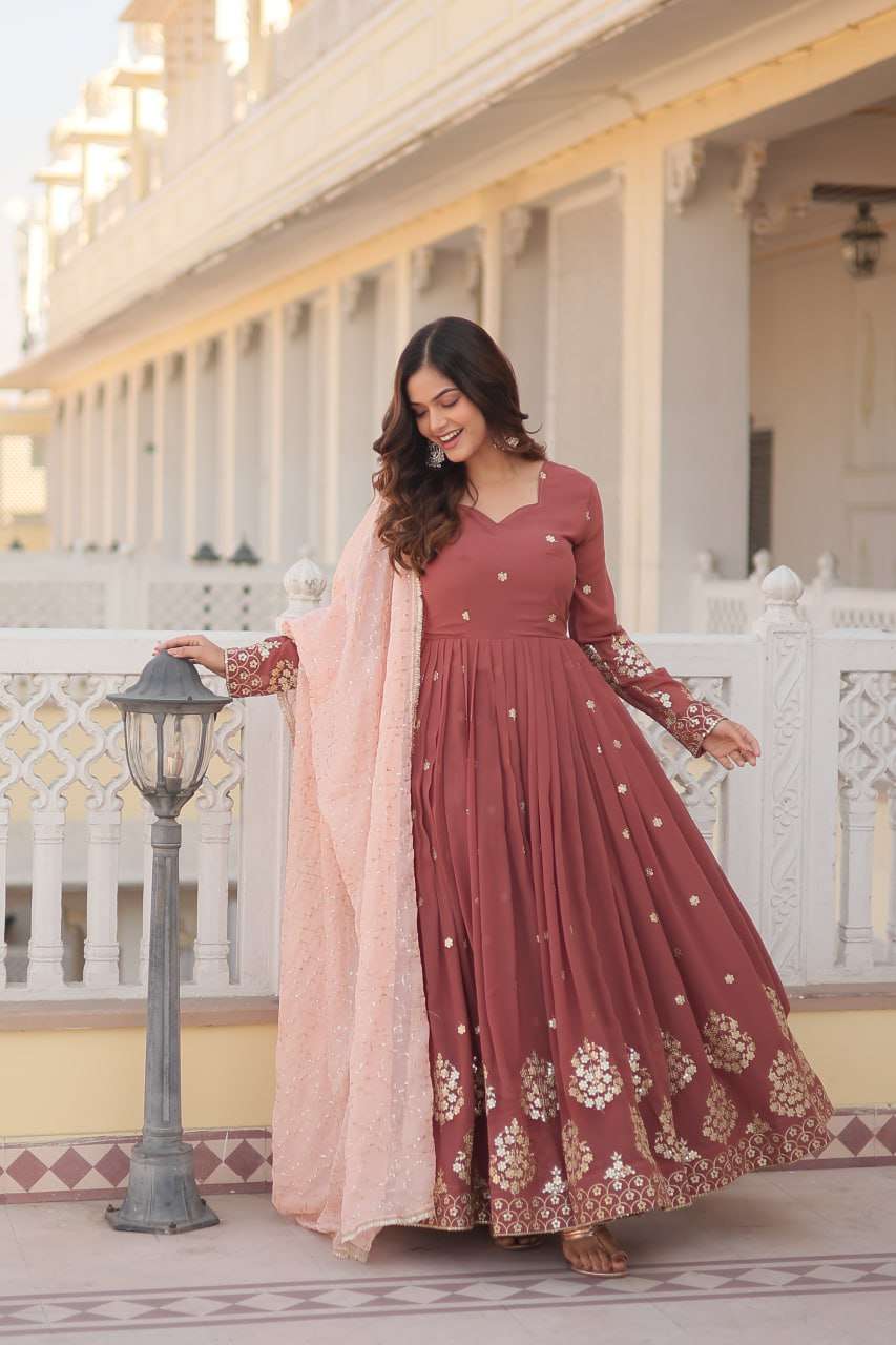 KA 1075 ANARKALI KURTIS