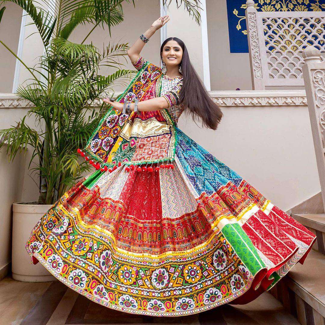 LC 1182 LEHENGA CHOLI 