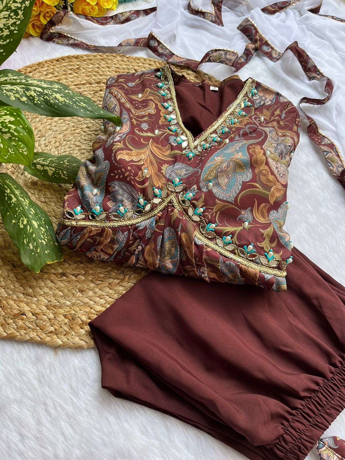 MBL 324 ALIACUT KURTI