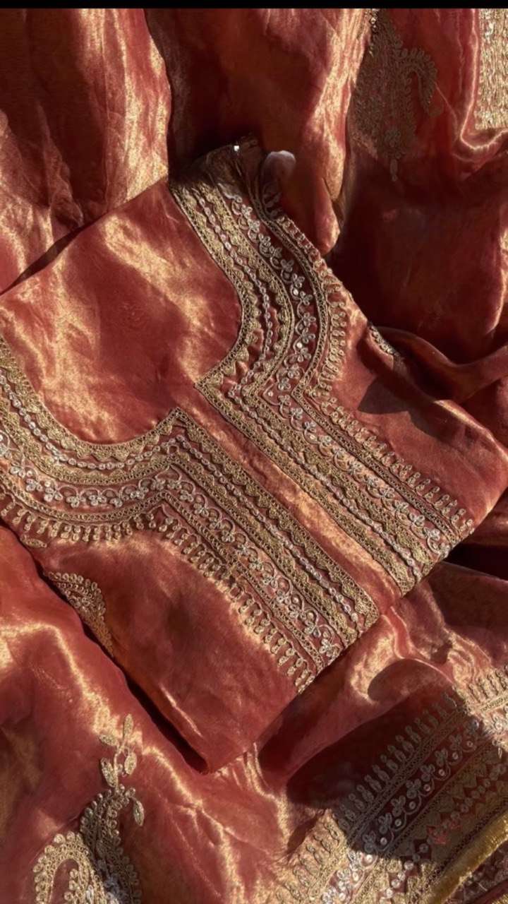 RTC 5559 PAKISTANI STYLE SUIT