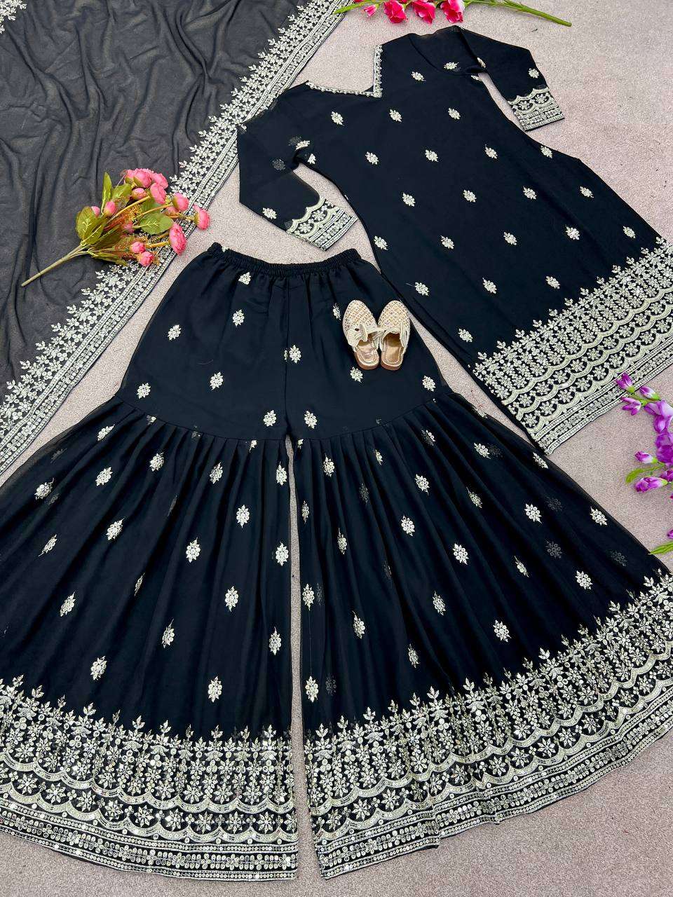 SRK 5112 SHARARA SUIT