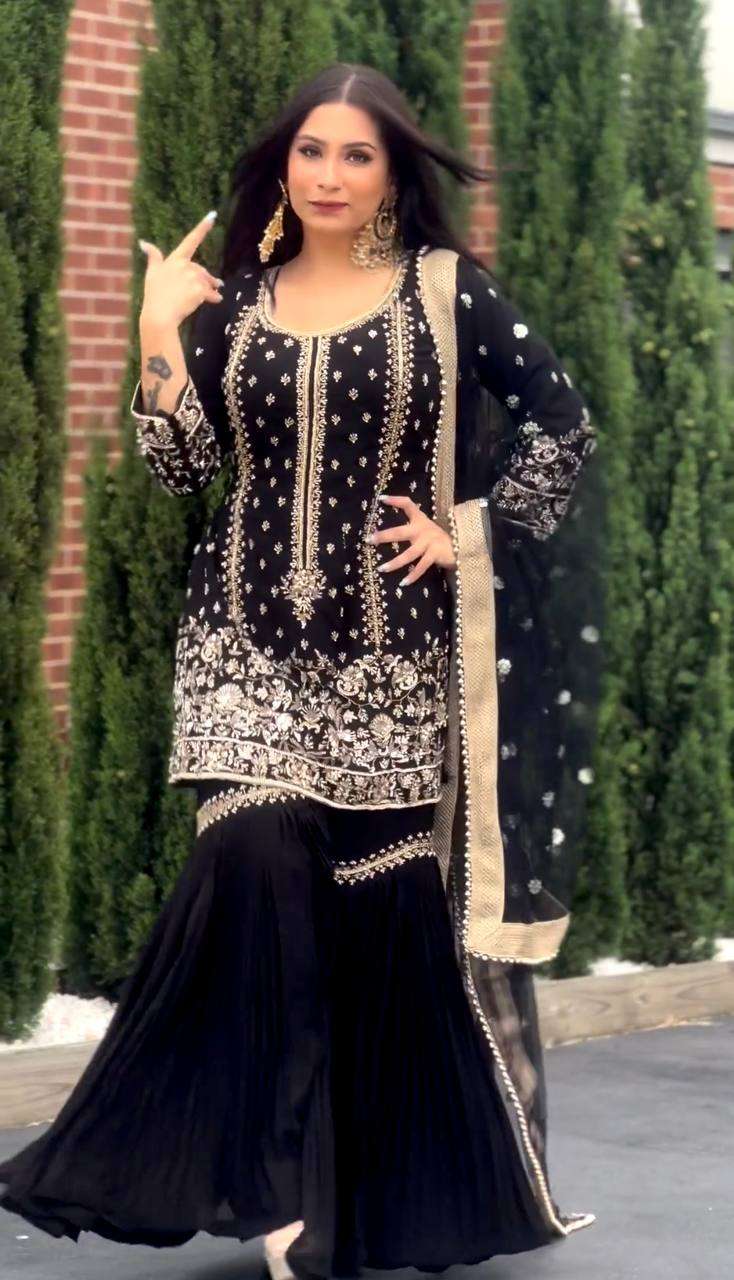 SSR 442 SHARARA SUIT