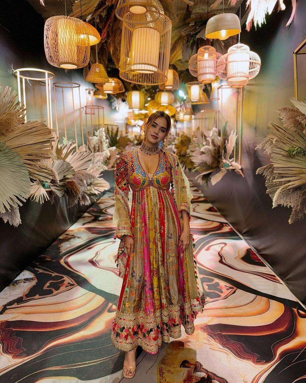 LC 1202 ANARKALI GOWN 