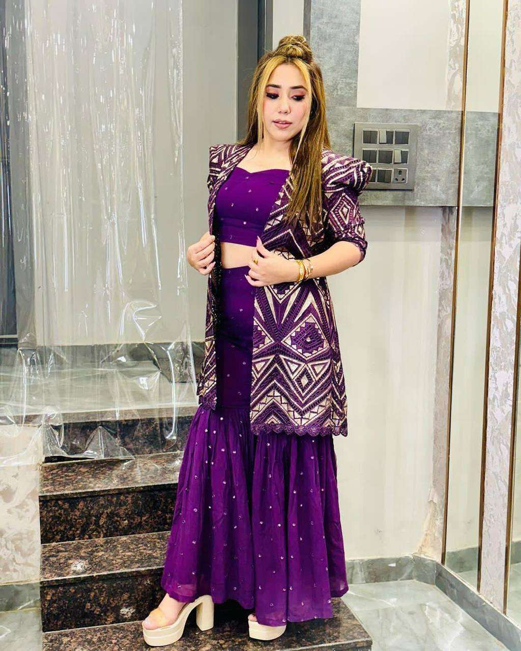 QRC 198 SHARARA SUIT
