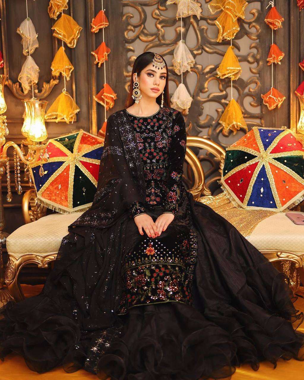 QRC 200 PARTYWEAR DRESS