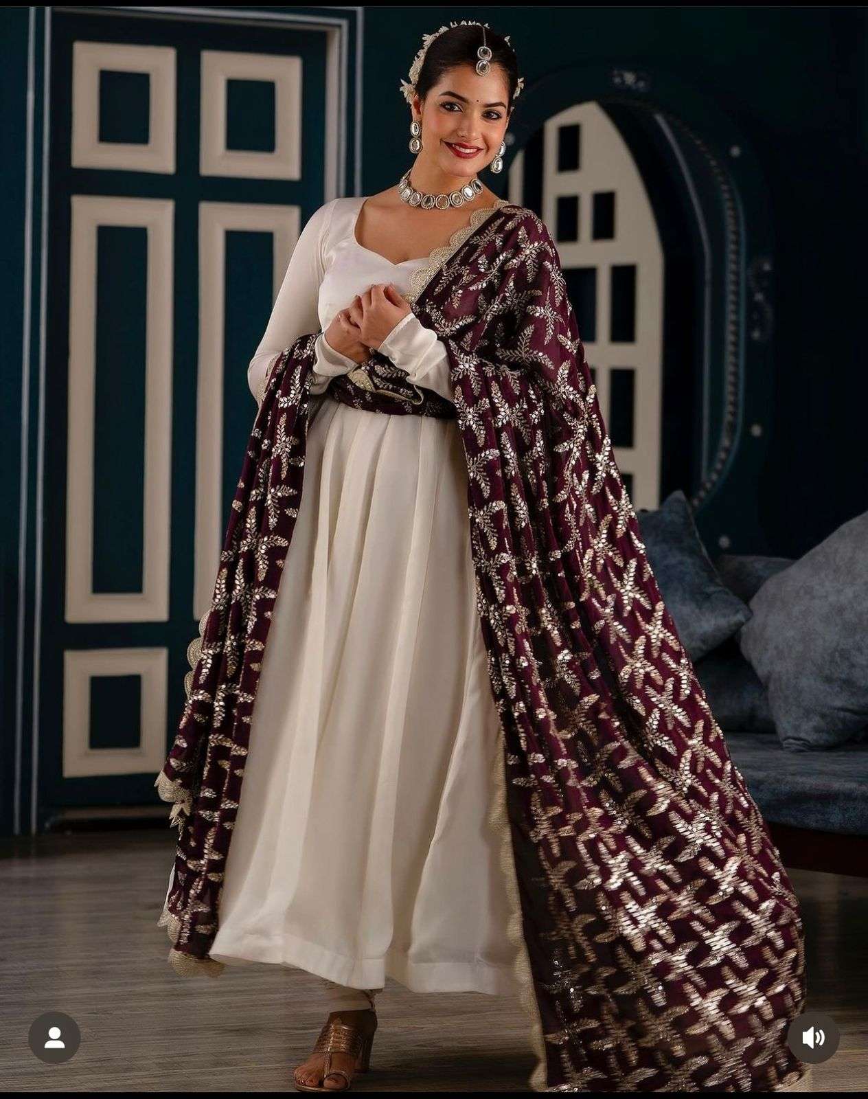 FD 8010 ANARKALI KURTI SET