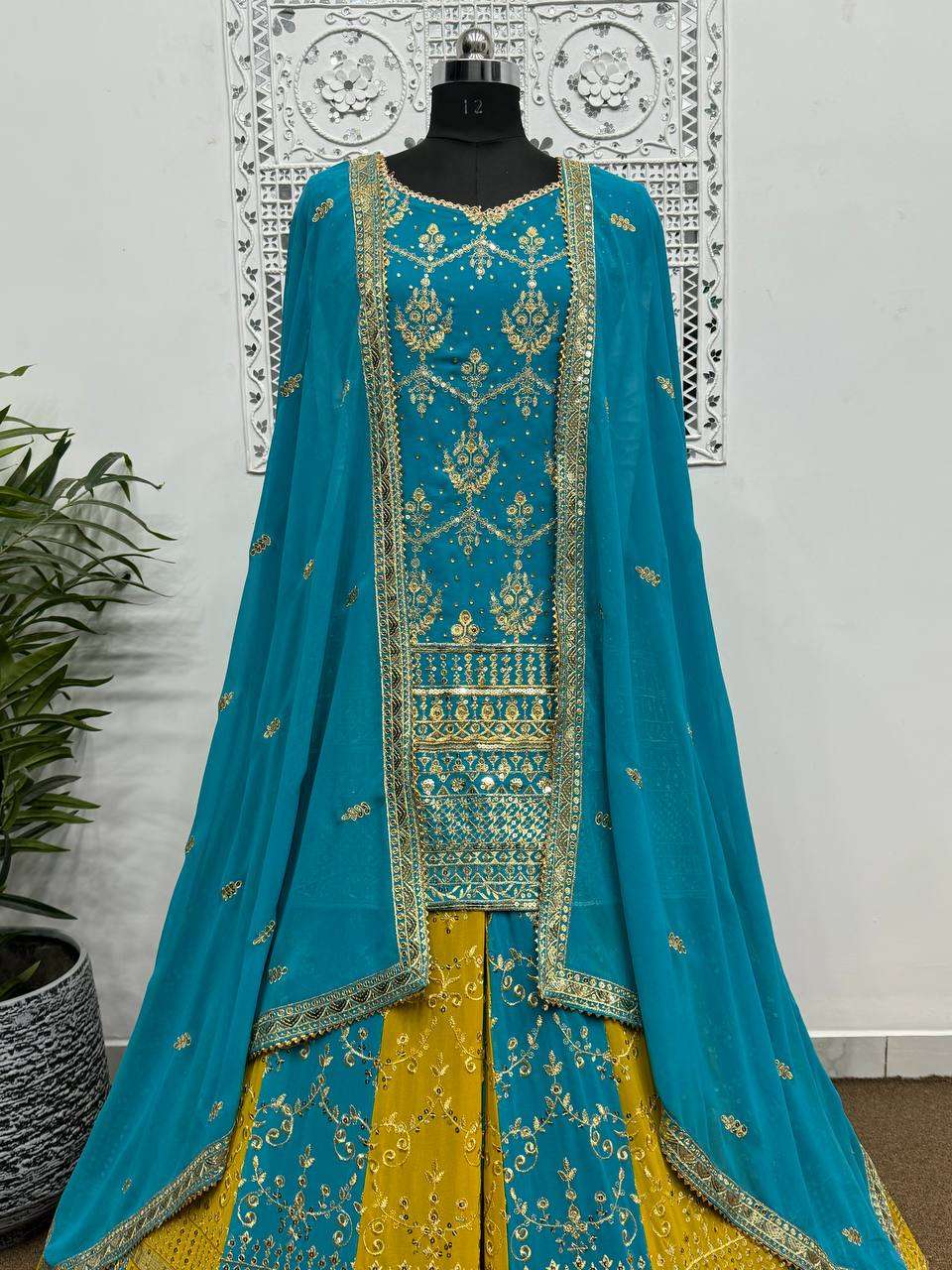HK 1607 SHARARA SUIT