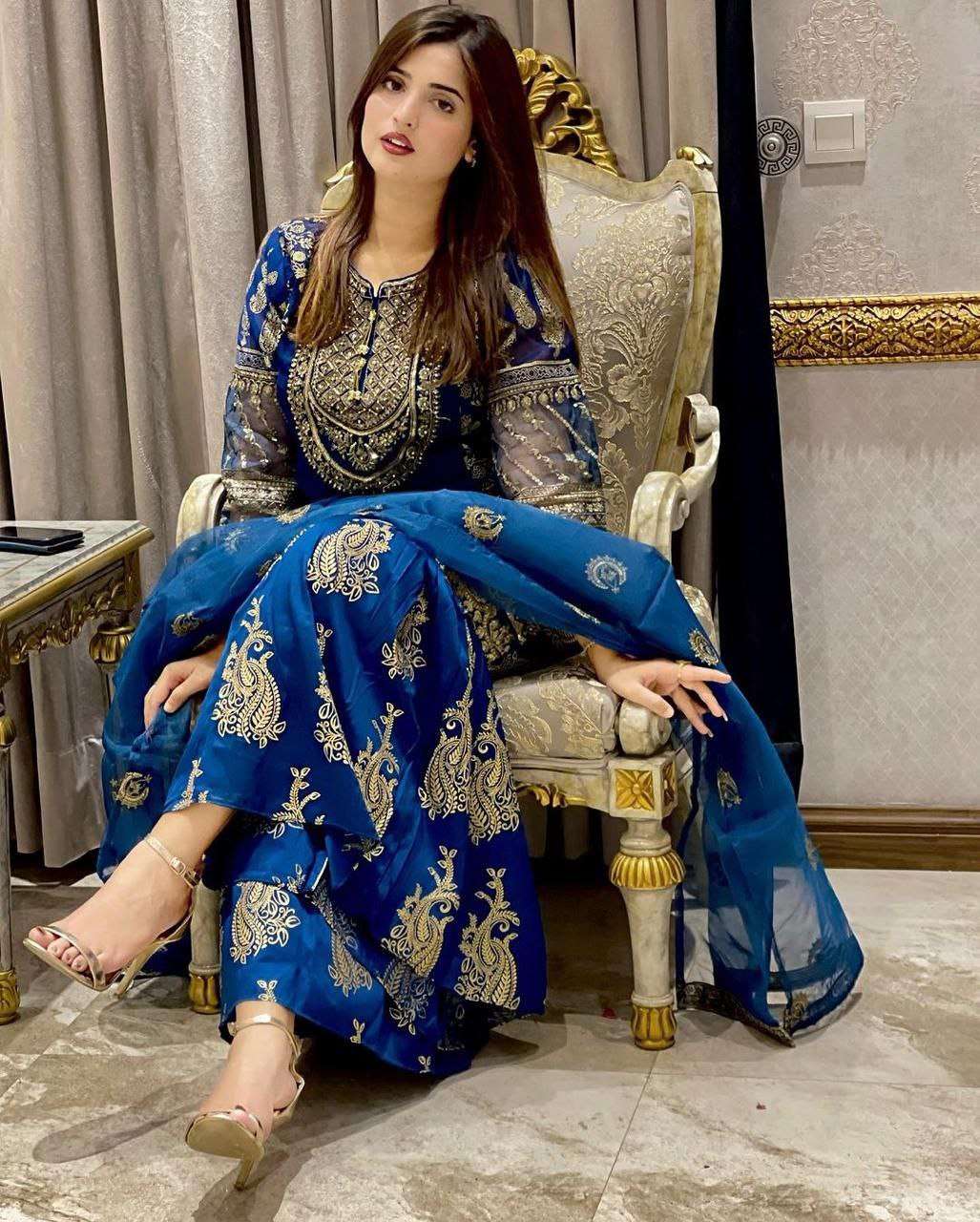 Z 9243 SHARARA SUIT