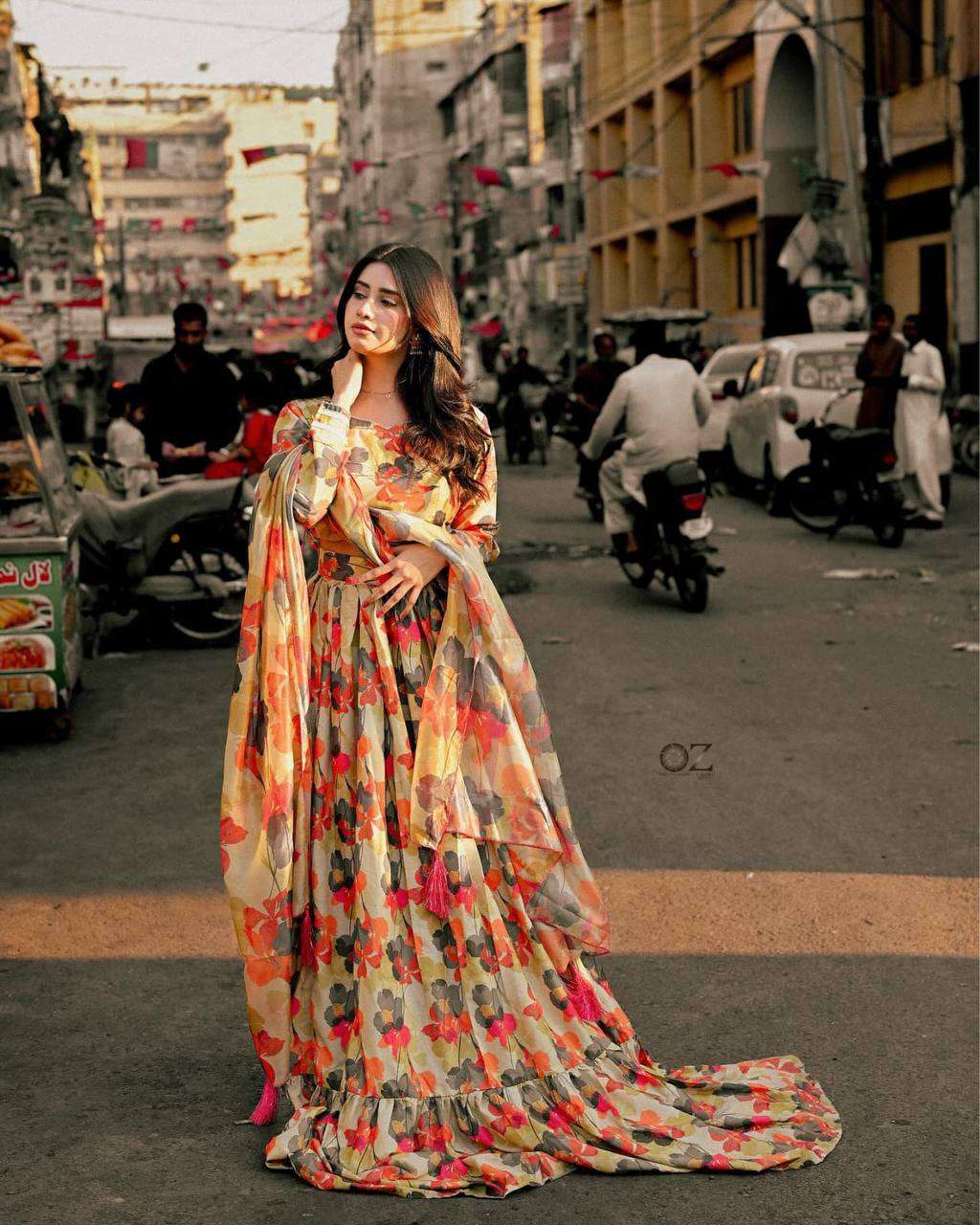 LC 1229 KURTI SET