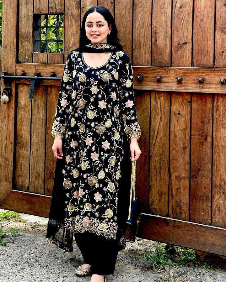 LC 1233 KURTI SET