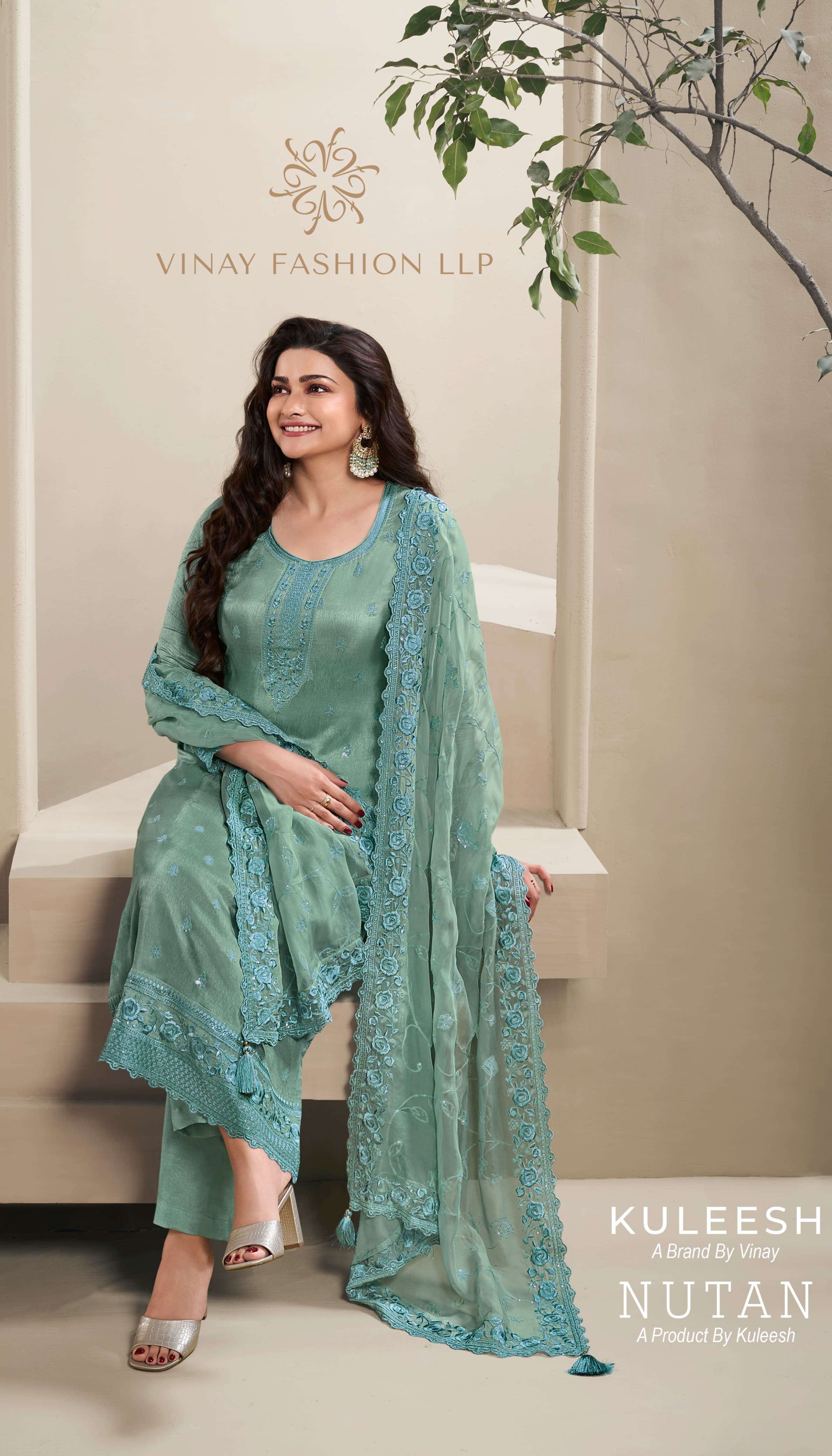 VINAY FASHION KULEESH NUTAN DOLA SILK DESIGNER HEAVY SUIT