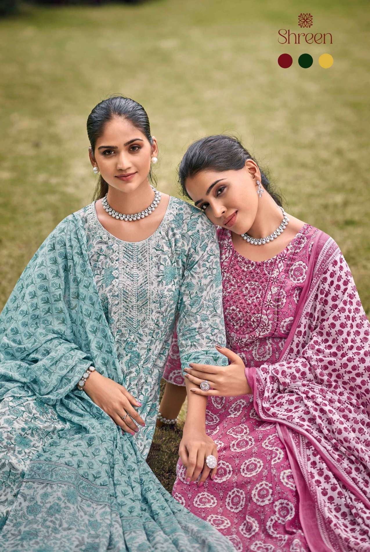 HINAYA GUNGUN VOL 1 COTTON PRINT NAIRA CUT PATTERN KURTI COMBO SET 