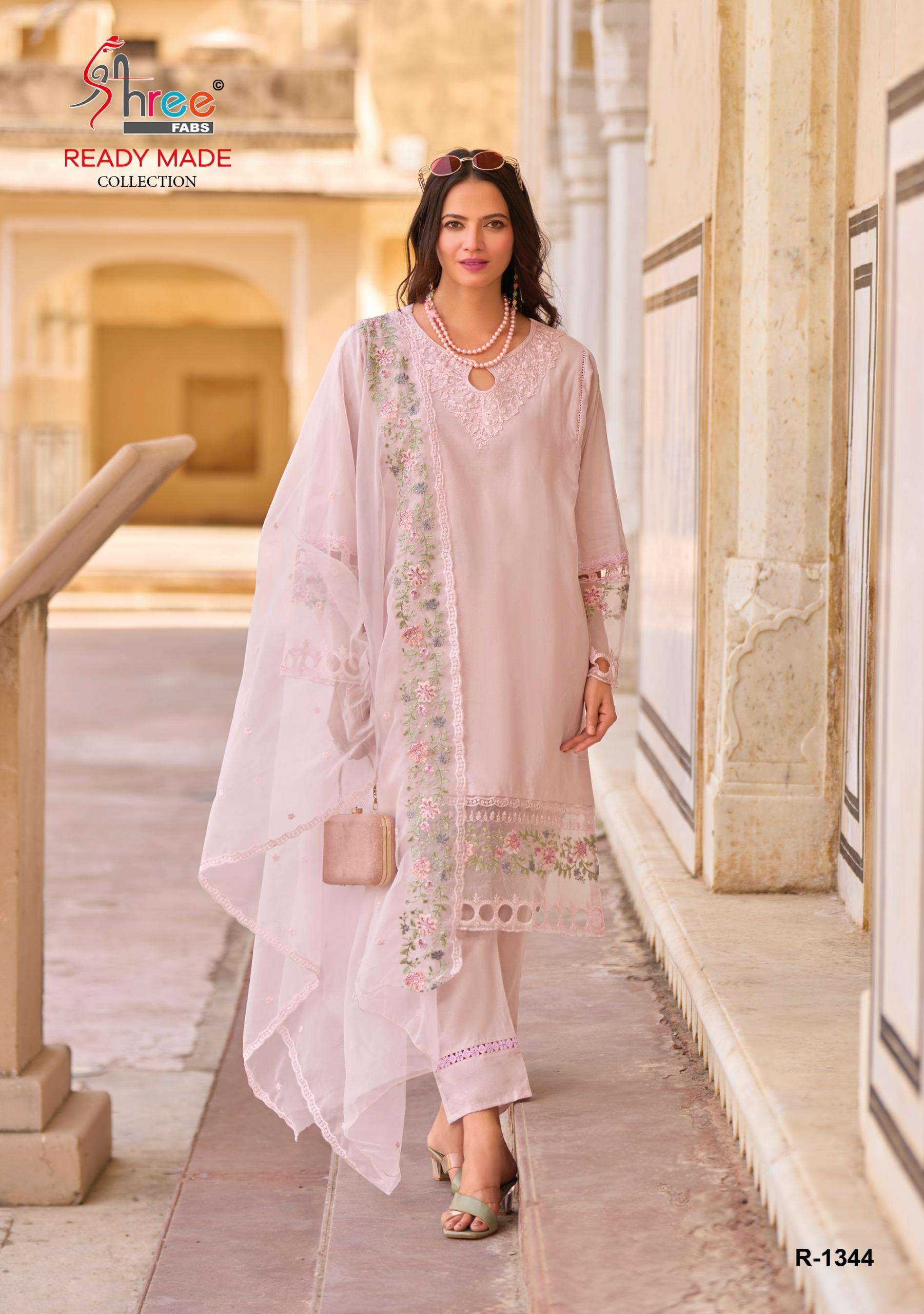 SHREE FABS R 1344 COTTON BEAUTIFUL DESIGNER SUIT