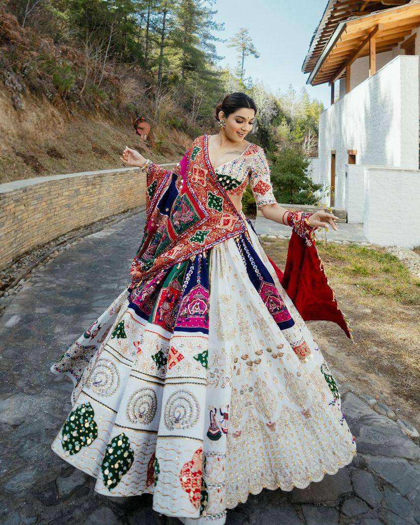 ALC 047 LEHENGA CHOLI