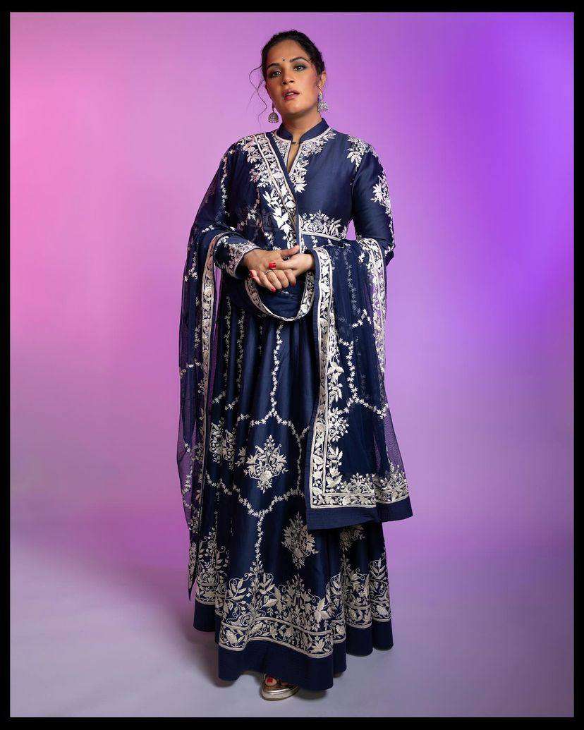 LC 1298 GOWN DUPATTA
