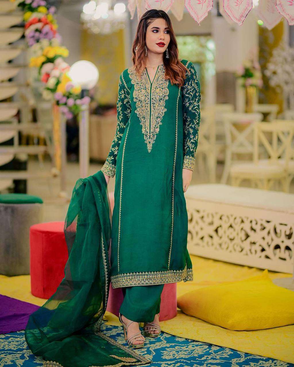 LC 1300 KURTI PLAZZO SET