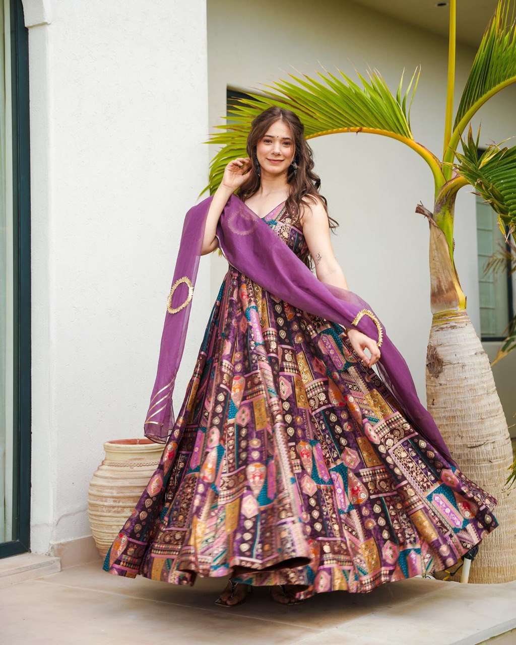 SC 222 GOWN DUPATTA
