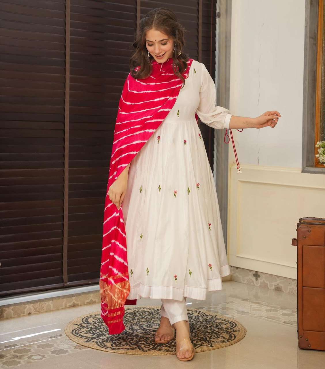 SC 223 GEORGETTE FANCY ANARKALI SUIT
