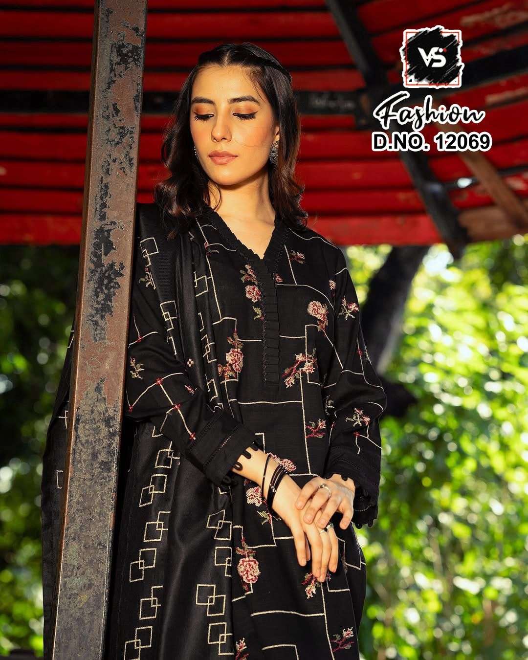 VS FASHION D NO 12069 GEORGETTE BEAUTIFUL LOOK DESIGNER SUIT