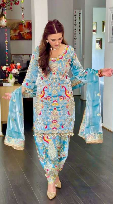 MT 1053 SILK HEAVY DESIGNER PARTY WEAR LADIES SUIT