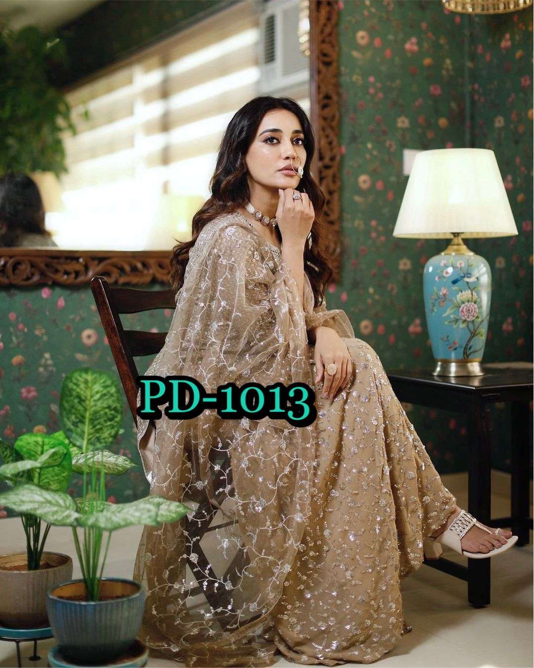 PD 1013 GEORGETTE HEAVY DESIGNER PARTY WEAR SHARARA SUIT