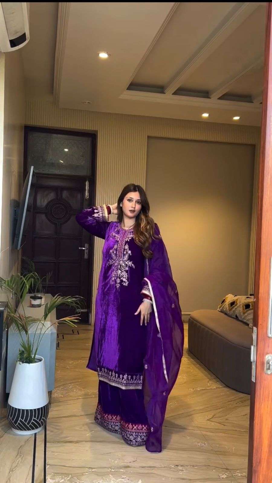 BE 416 VELVET BEAUTIFUL SEQUENCE DESIGNER WORK FESTIVE WEAR SUIT