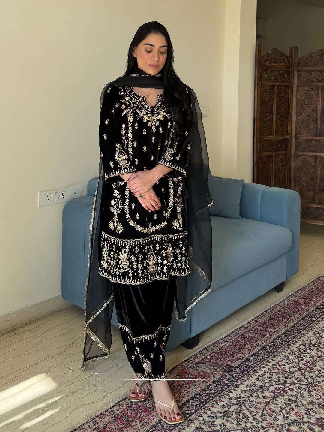 BE 431 VELVET DESIGNER WEAR KURTI PLAZZO WITH DUPATTA 