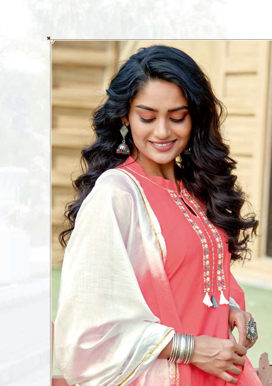 Mittoo Launched Manohari Vol 2 Banarasi Viscose With Work Designer Kurtis And Plazzo Wholesale Dealer Surat