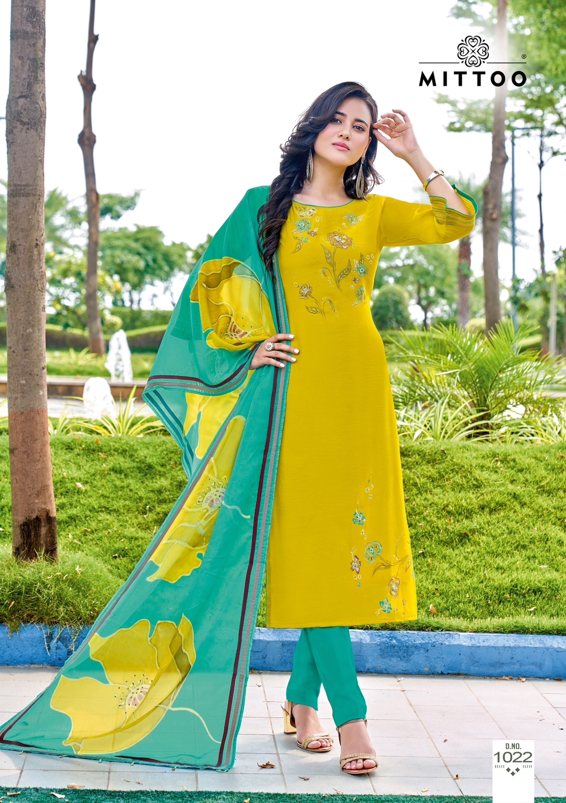 Mittoo Shringar Vol 8 Viscose Fancy Hand Work Designer Kurti Combo Set Wholesaler Surat