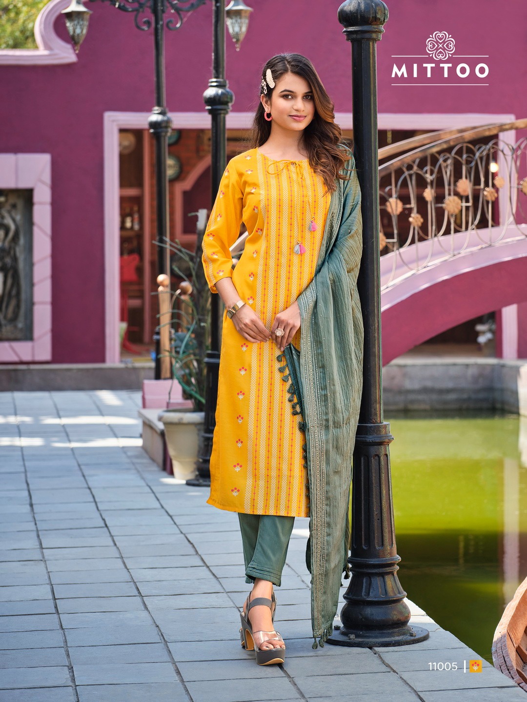 MITTOO SELINA FANCY KURTI COMBO SET 