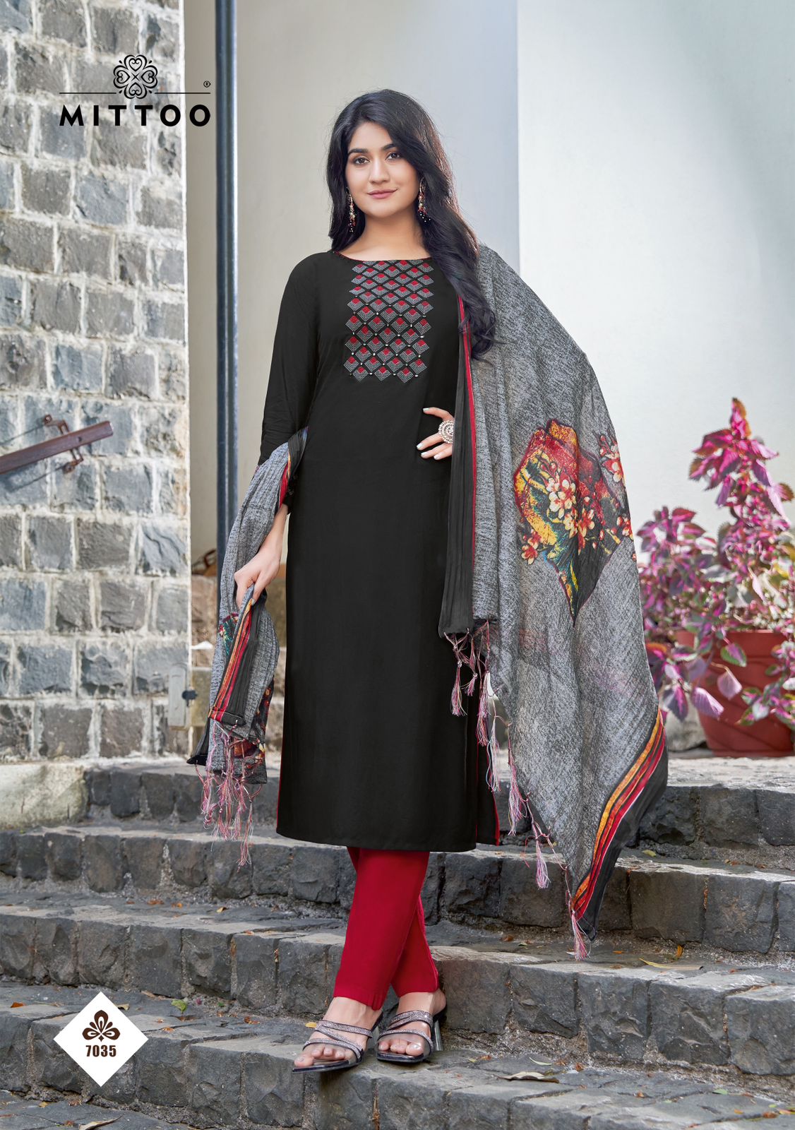 Mittoo Bansri Vol 4 Rayon Weaving Hand Work Designer Fancy Kurti Combo Set Wholesaler Surat