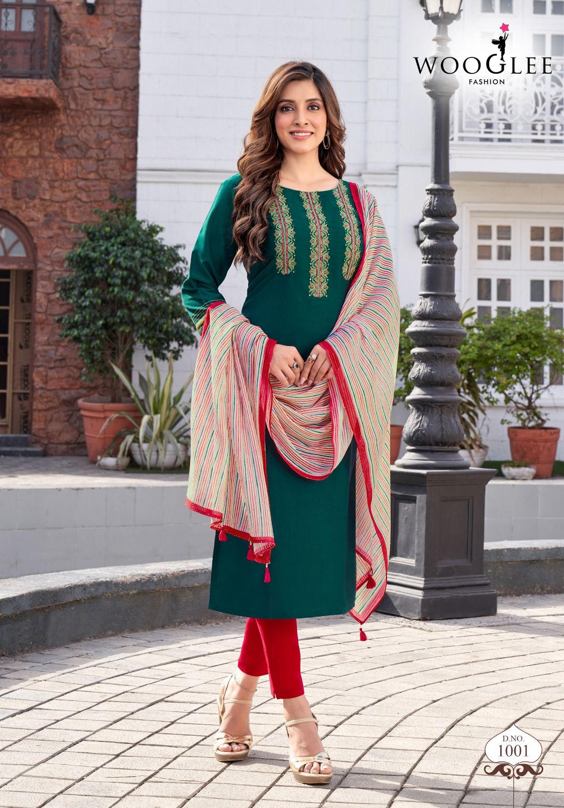 WOOGLEE VAANI RAYON LADIES KURTI COMBO SET 