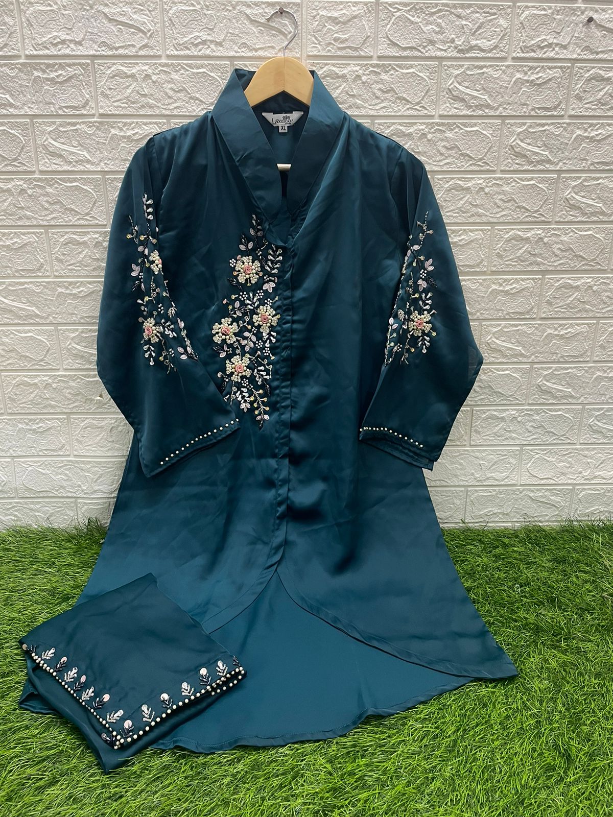 LAXURIA TRENDZ D NO 1318 CORD SET