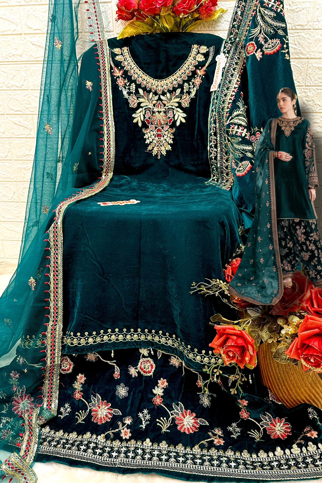 ROSEMEEN V 17022 VELVET EMBEROIDERED PAKISTANI SUIT