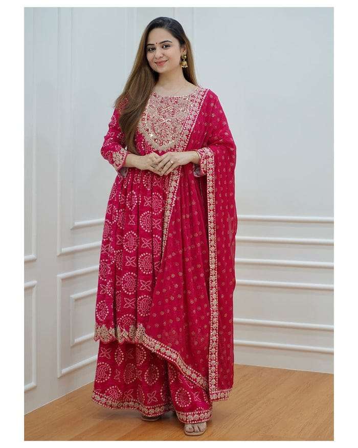 AKD FESTIV KURTI SET
