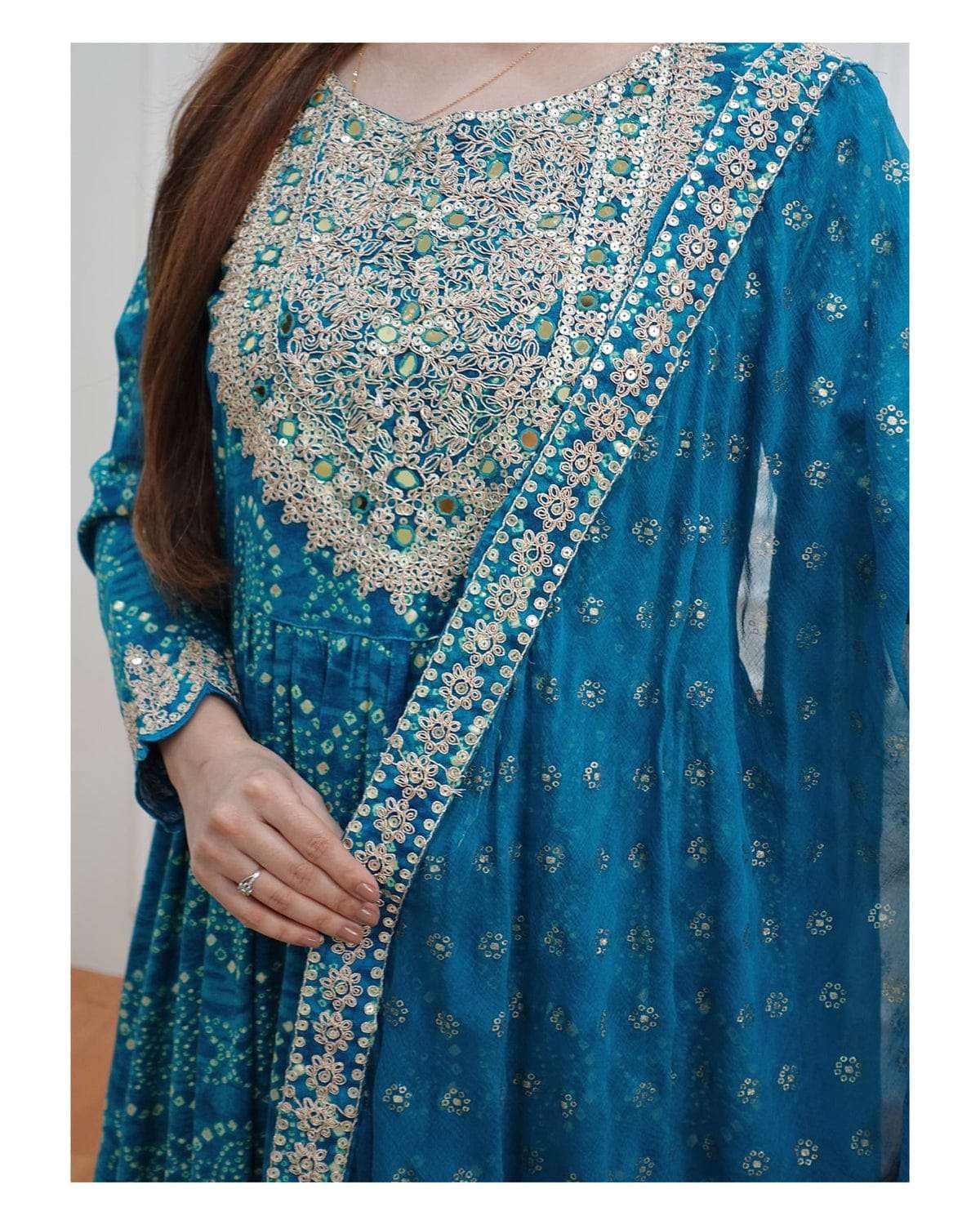 AKD FESTIV KURTI SET