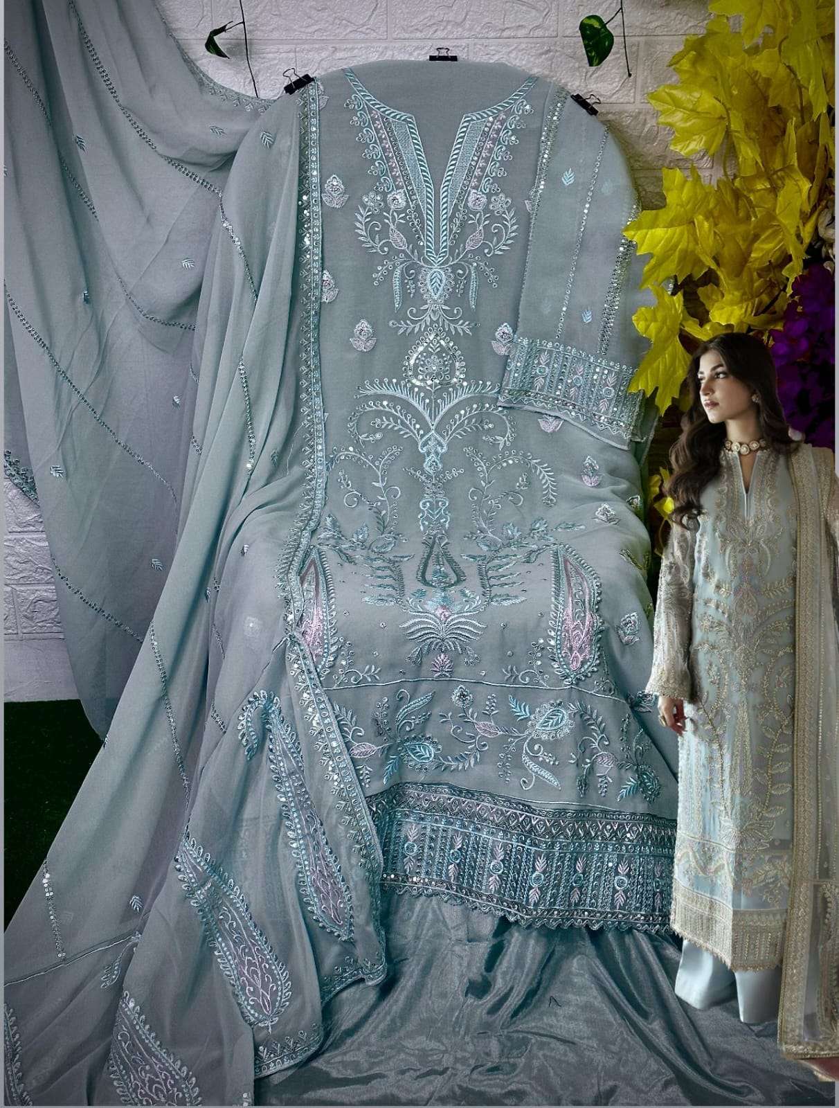 ANAMSA D NO 276 PAKISTANI SUIT