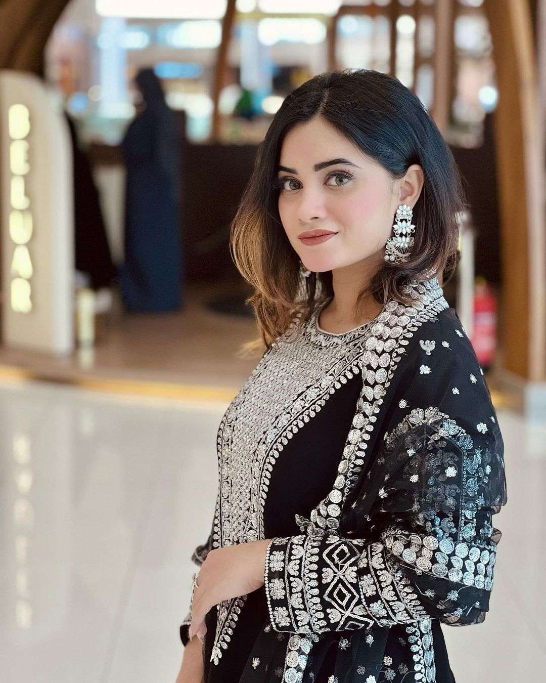 FD 7808 PAKISTANI SUIT