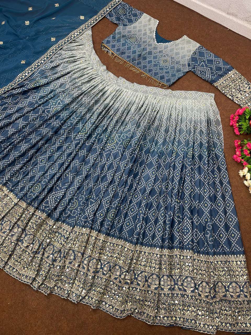 KF 1613 LEHENGA CHOLI 
