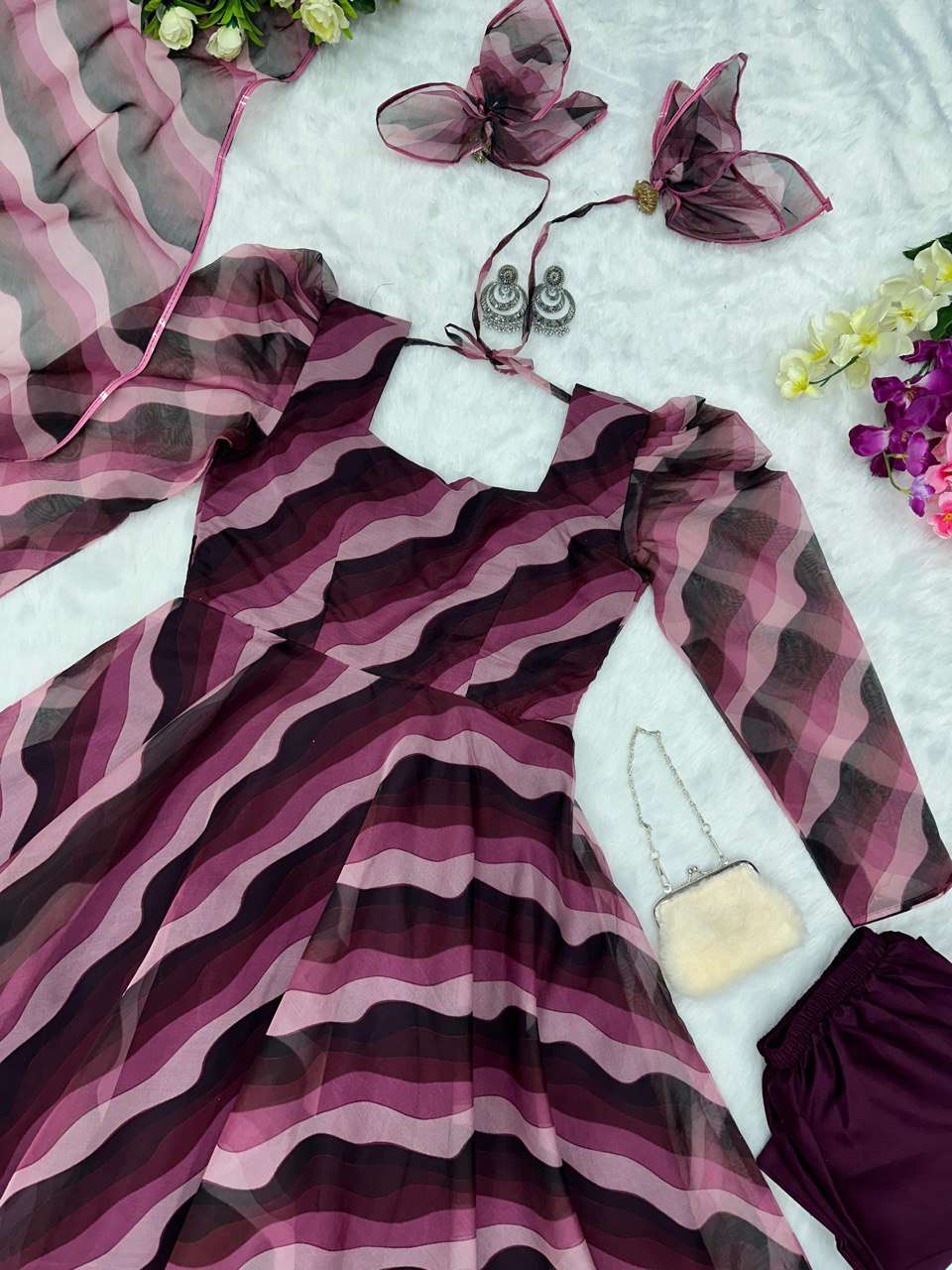 SC 142 KURTI SET 