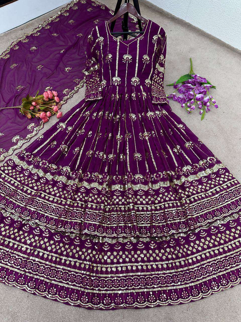 SR 1592 KURTI SET