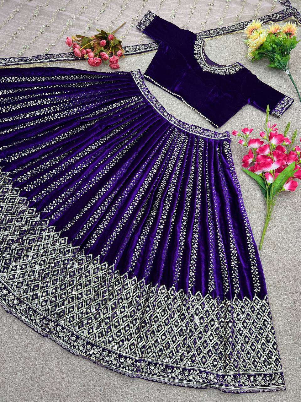 SR 1593 LEHENGA CHOLI 