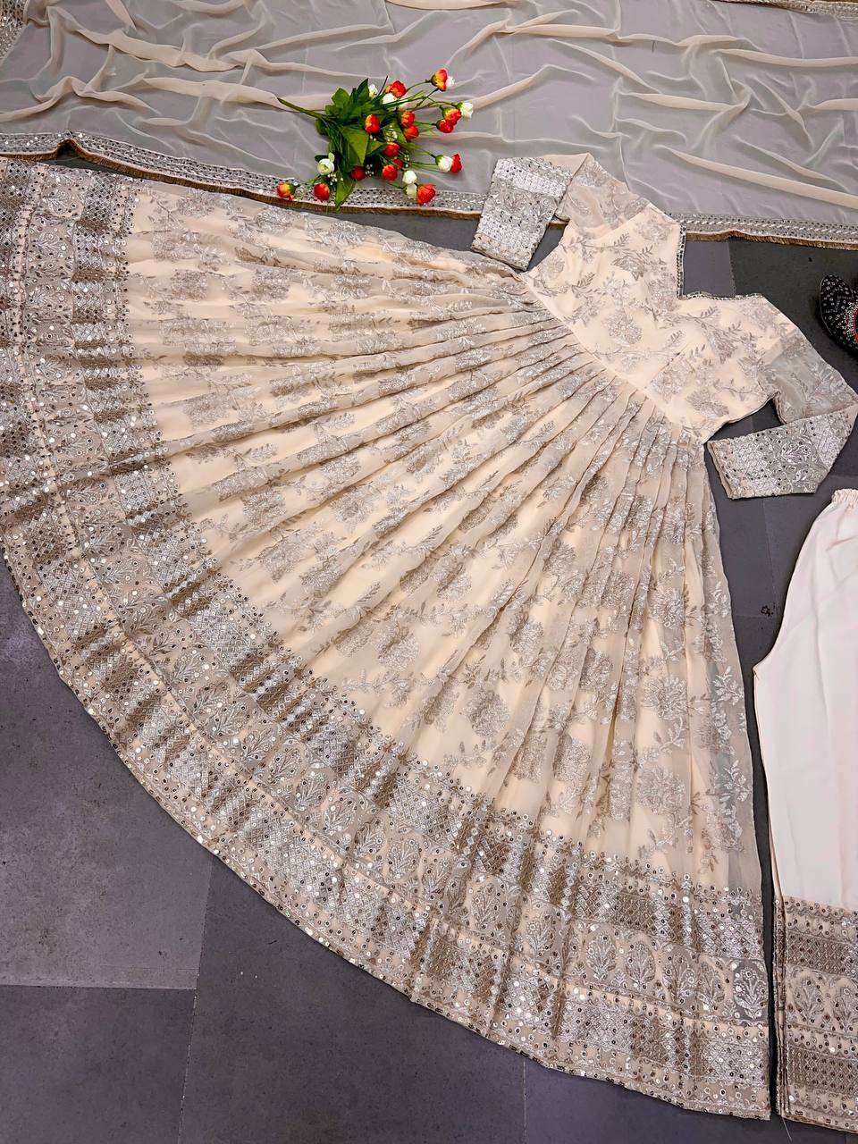 SR 1594 KURTI SET