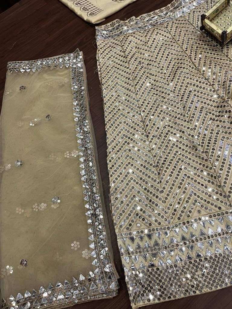 BD 1226 LEHENGA CHOLI