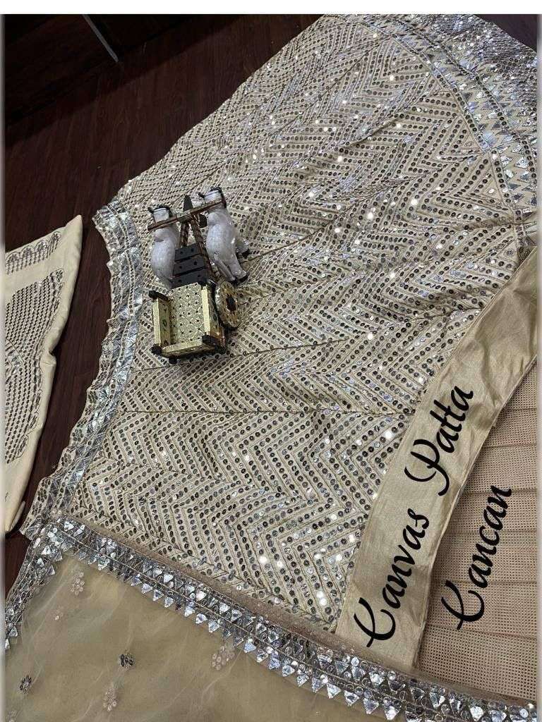 BD 1226 LEHENGA CHOLI