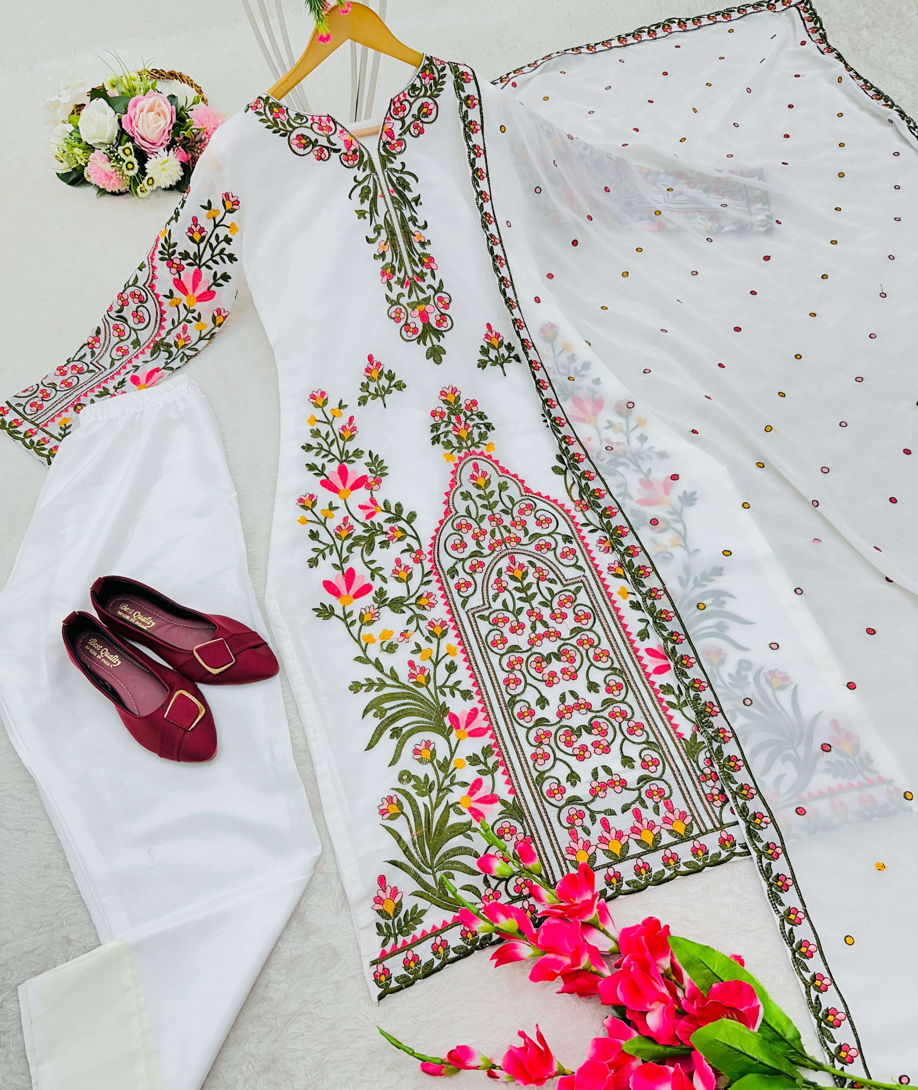 BE 989 PAKISTANI STYLE SUIT