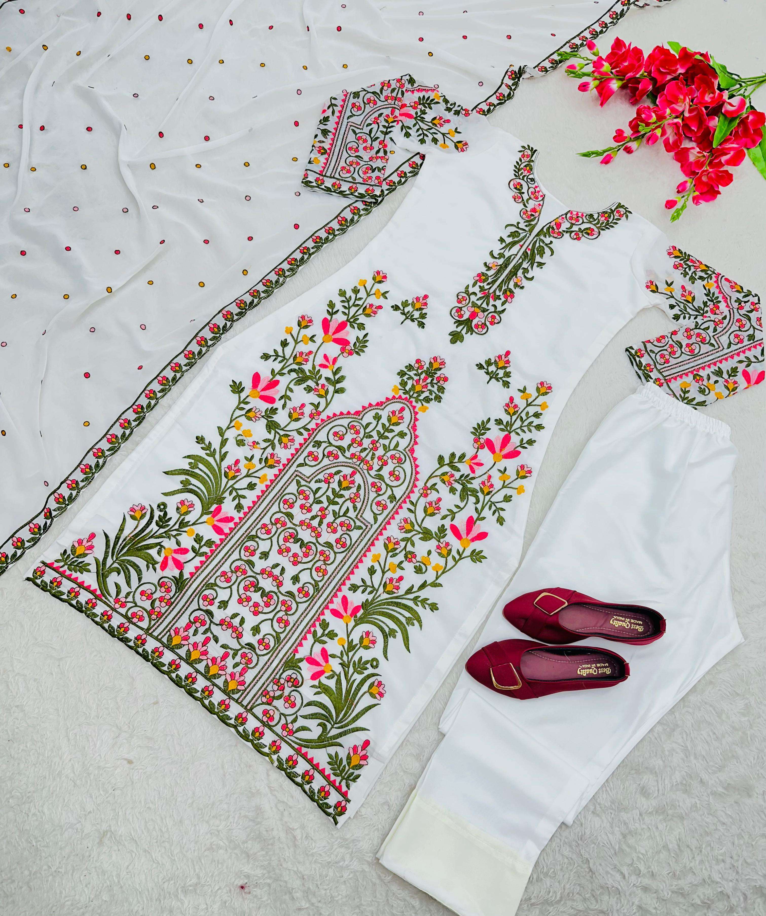 BE 989 PAKISTANI STYLE SUIT
