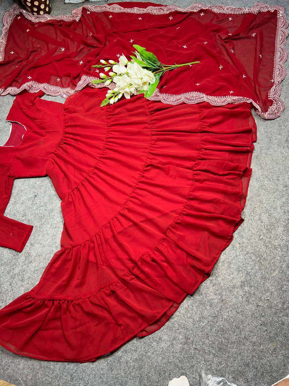 DC G38 GOWN SET
