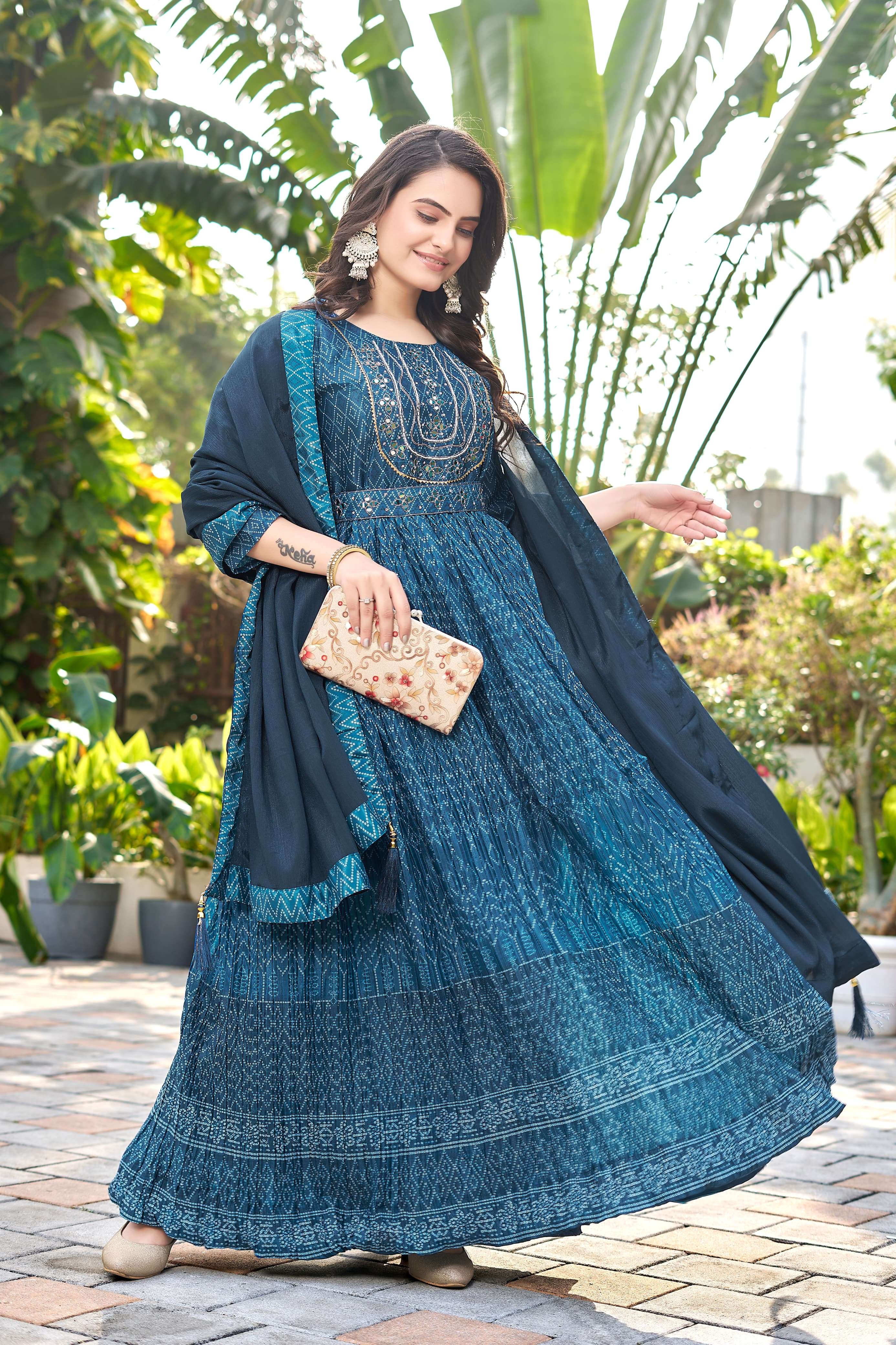 GC 101 GOWN SET 