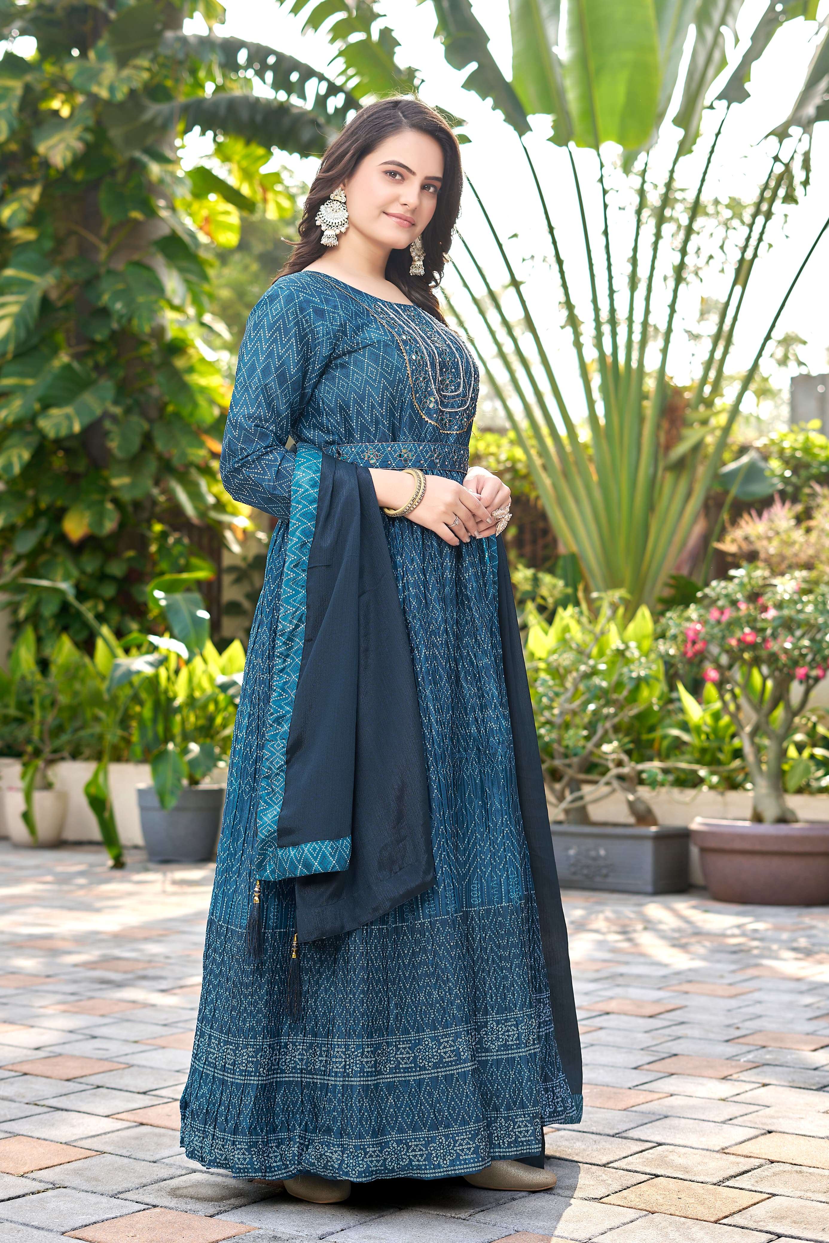 GC 101 GOWN SET 